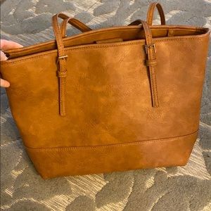 Urban Expressions Tote